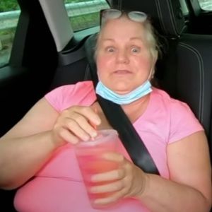 Meet your Posher, Lilly